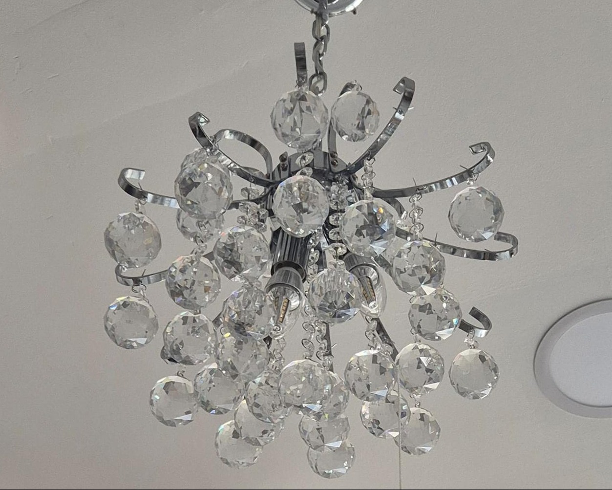 HQ5004 Transparent Crystal Hardware